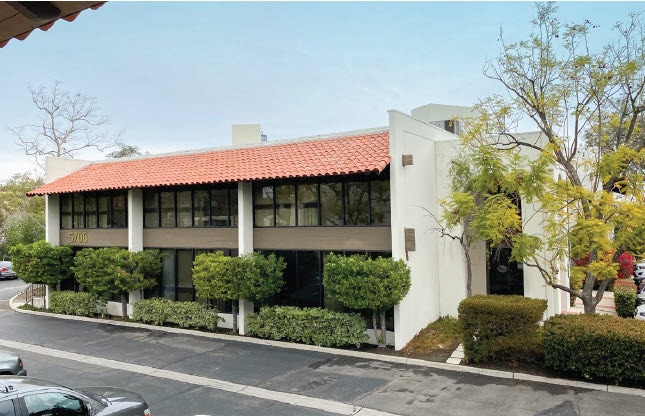 5700 Corsa Ave, Westlake Village, CA à louer Photo de l’immeuble– Image 1 sur 20