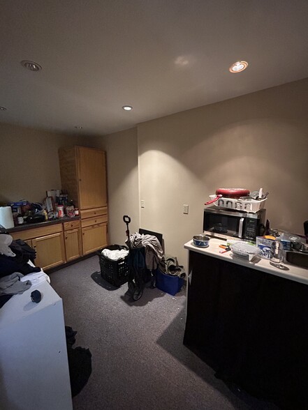 360 E Wyomissing Ave, Mohnton, PA à louer - Photo de l’immeuble – Image 3 sur 8