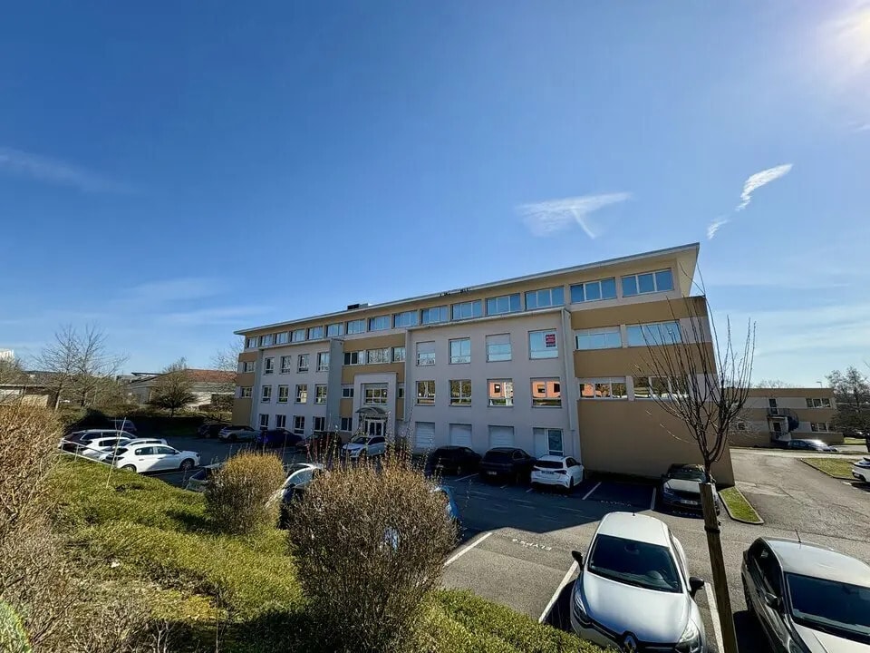 Bureau dans Dijon à louer Photo principale– Image 1 sur 4