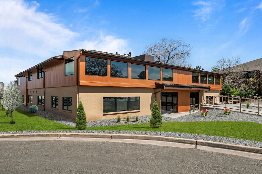 7840 E Berry Pl, Greenwood Village, CO à louer - Photo principale – Image 1 sur 8
