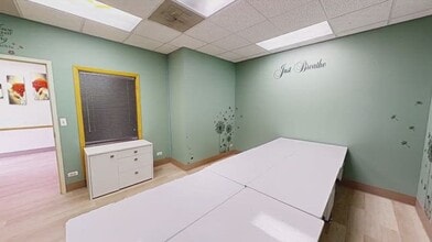 3295 N Arlington Heights Rd, Arlington Heights, IL à louer - Vidéo sur l’annonce professionnelle