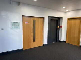 Plus de détails pour 24 St Johns Rd, Edinburgh - Bureau à louer