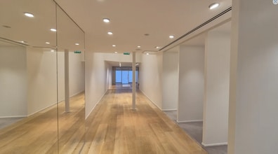 7 Avenue Des Ternes, Paris à louer Photo intérieure– Image 2 sur 3