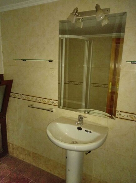 View Photo