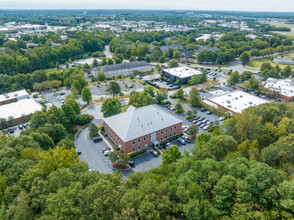 47 Airpark Ct, Greenville, SC à louer Aérien– Image 2 sur 13