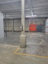 724 Caledonia Rd, Toronto, ON à louer Photo intérieure– Image 1 sur 5