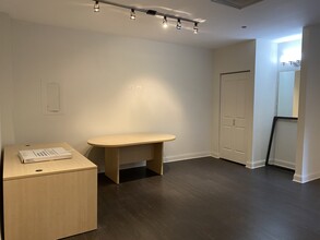 432 N Clark St, Chicago, IL à louer Photo intérieure– Image 1 sur 7