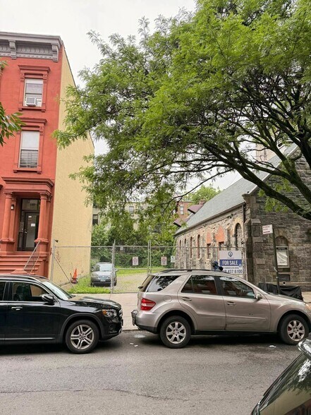 142 W 131st St, New York, NY à vendre - Autre – Image 2 sur 6