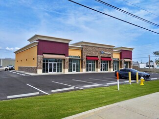 Plus de détails pour 2101 Starkey Rd, Largo, FL - Local commercial à louer