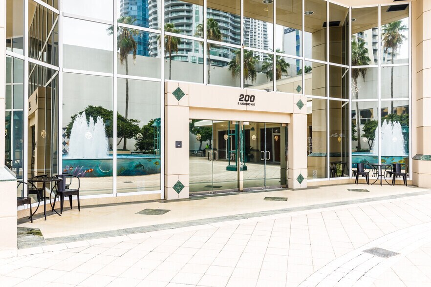 200 S Andrews Ave, Fort Lauderdale, FL à louer - Photo intérieure – Image 3 sur 24