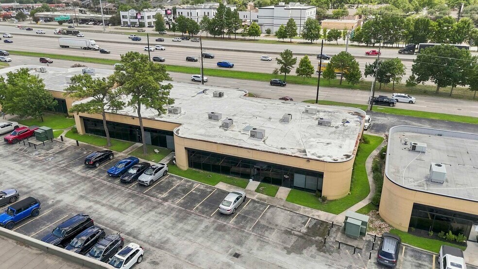 25319 Interstate 45, Spring, TX à louer - Photo de l’immeuble – Image 3 sur 11