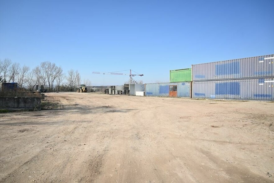 111 Rue De Chassagne, Ternay à louer - Photo de la construction – Image 1 sur 4