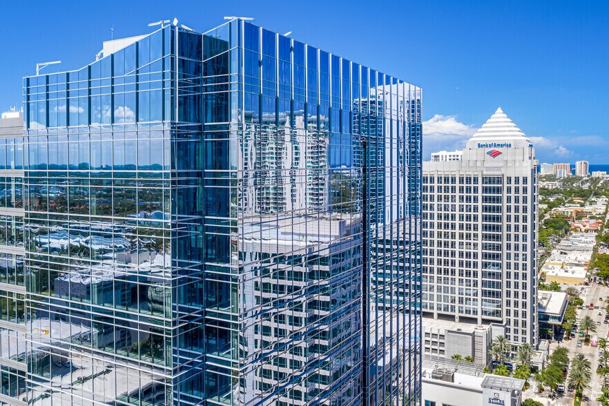201 E Las Olas Blvd, Fort Lauderdale, FL à louer - Photo de l’immeuble – Image 3 sur 21
