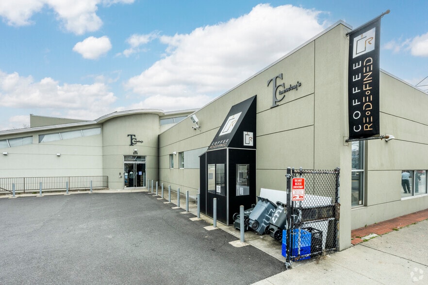 2771 Nostrand Ave, Brooklyn, NY à louer - Photo principale – Image 3 sur 8