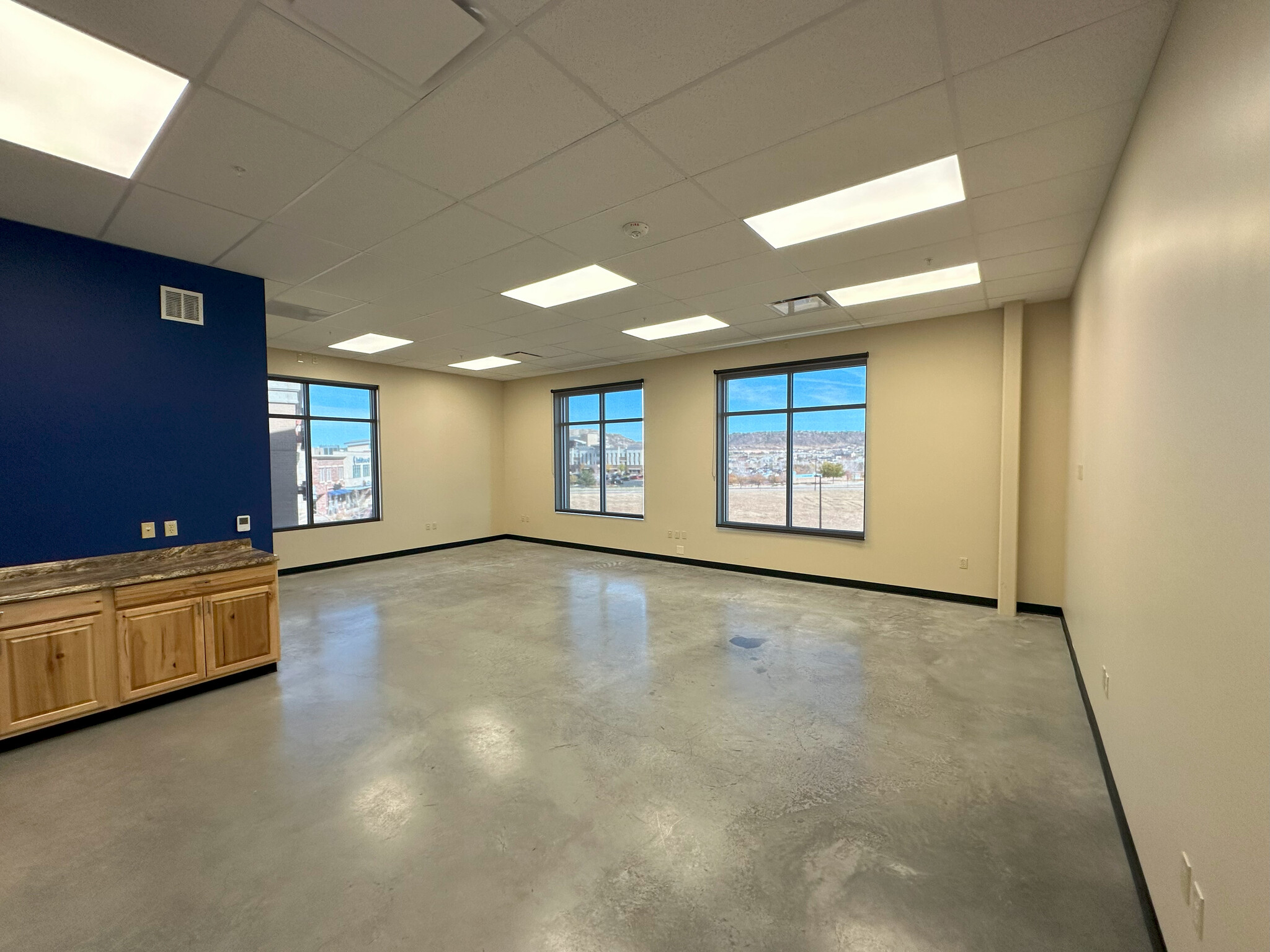 3855 Ambrosia St, Castle Rock, CO à louer Photo de l’immeuble– Image 1 sur 2