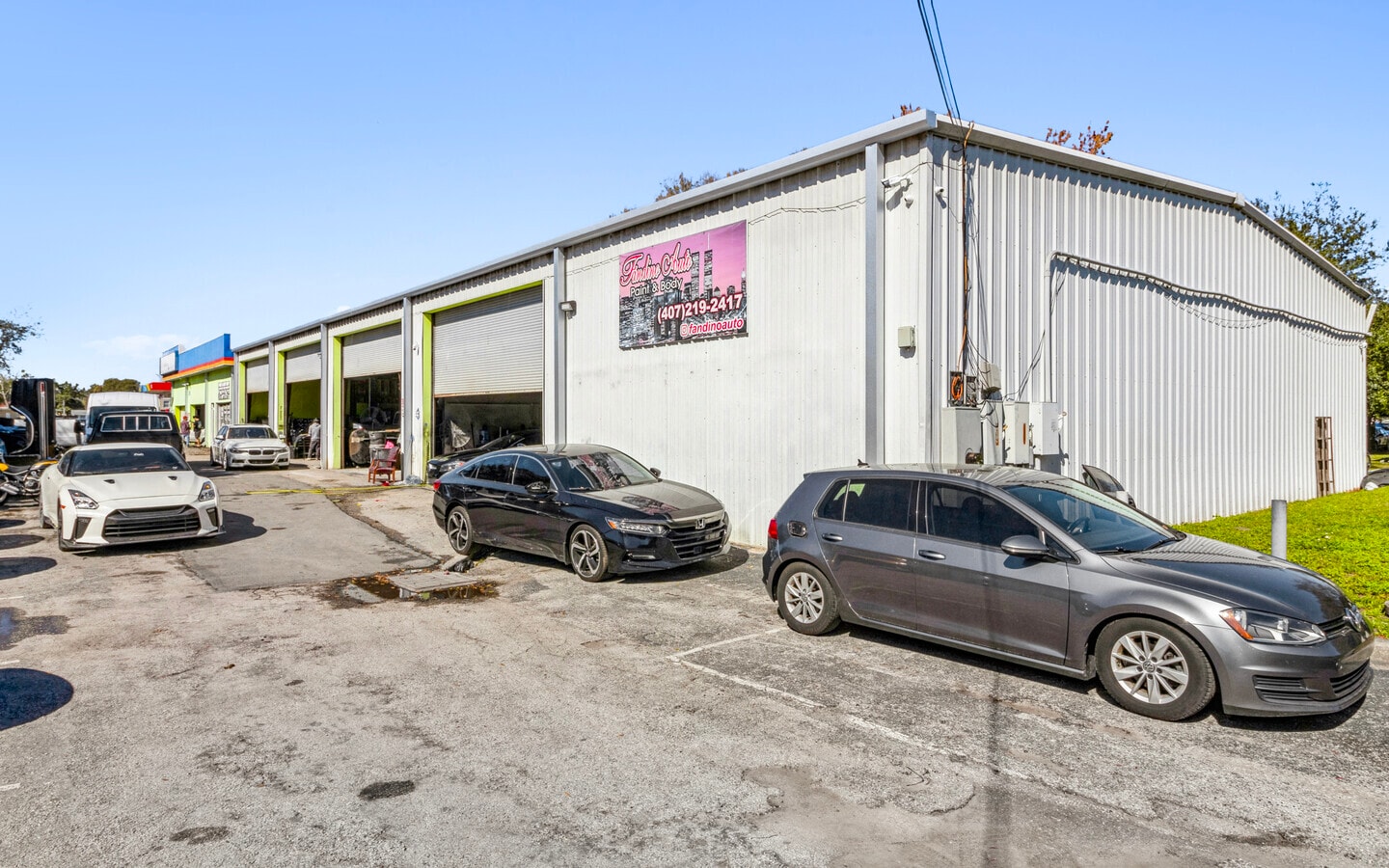 101 E Fletcher St, Kissimmee, FL à louer Photo de l’immeuble– Image 1 sur 5