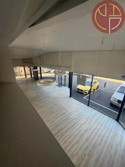 Local commercial dans Saint-Orens-de-Gameville à louer - Photo de l’immeuble – Image 3 sur 8