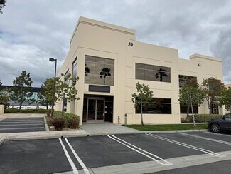 Plus de détails pour 59 Peters Canyon Rd, Irvine, CA - Local d’activités à vendre