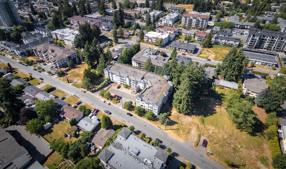 32101 Mt Waddington Av, Abbotsford, BC à vendre - Photo de l’immeuble – Image 3 sur 6