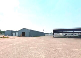 Plus de détails pour 609 13th Ave NE, Little Falls, MN - Industriel/Logistique à louer