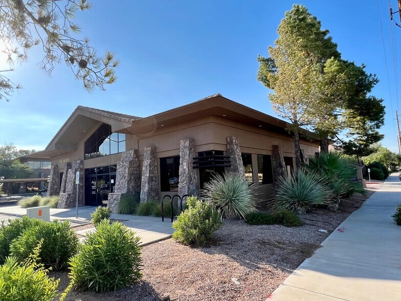 2500 S Power Rd, Mesa, AZ à louer - Photo de l’immeuble – Image 2 sur 3