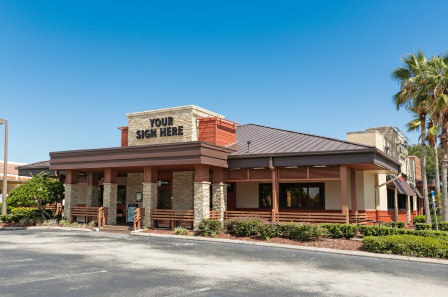 3760 S 3rd St, Jacksonville Beach, FL à louer - Photo principale – Image 1 sur 5