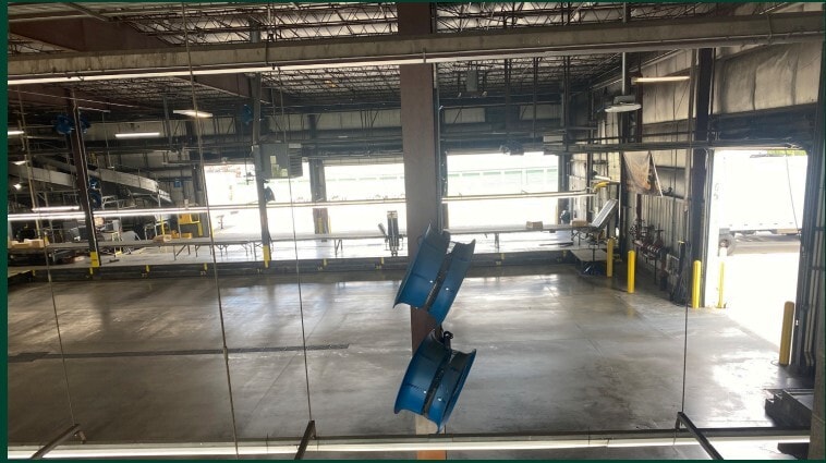 12361 Elm Rd, Bourbon, IN à vendre - Photo intérieure – Image 2 sur 2