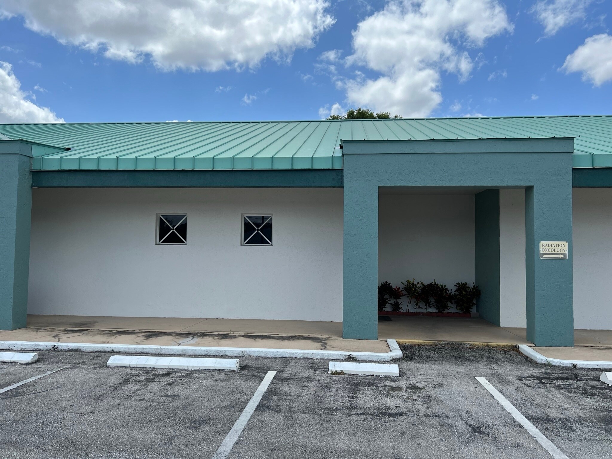 1101-1115 N Parrott Ave, Okeechobee, FL à louer Photo de l’immeuble– Image 1 sur 11