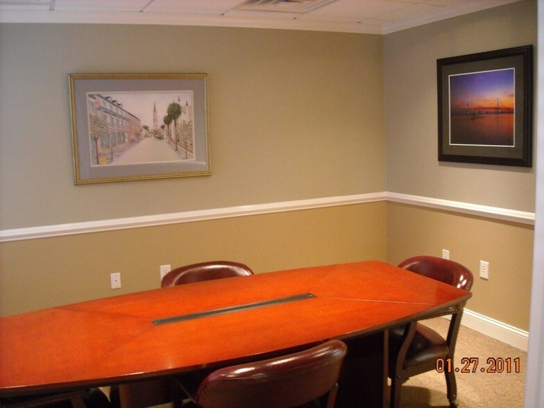 3 Gamecock Ave, Charleston, SC à louer - Photo de l’immeuble – Image 2 sur 19