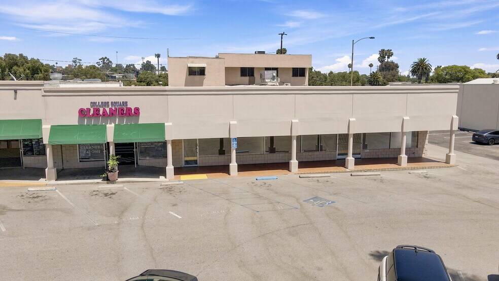 90-94 N Aswood Avenue, Ventura, CA à vendre - Photo de l’immeuble – Image 2 sur 16