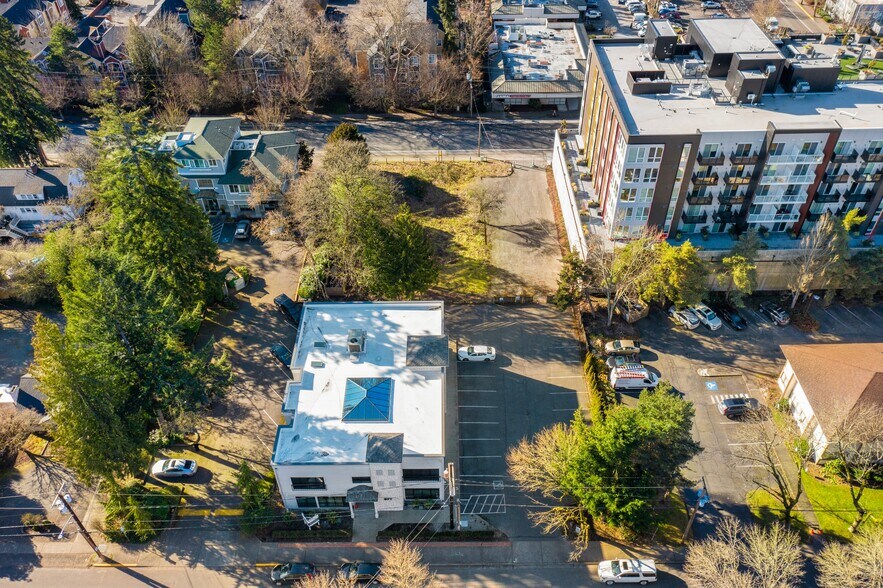8412 164th Ave NE, Redmond, WA à vendre - Aérien – Image 2 sur 5