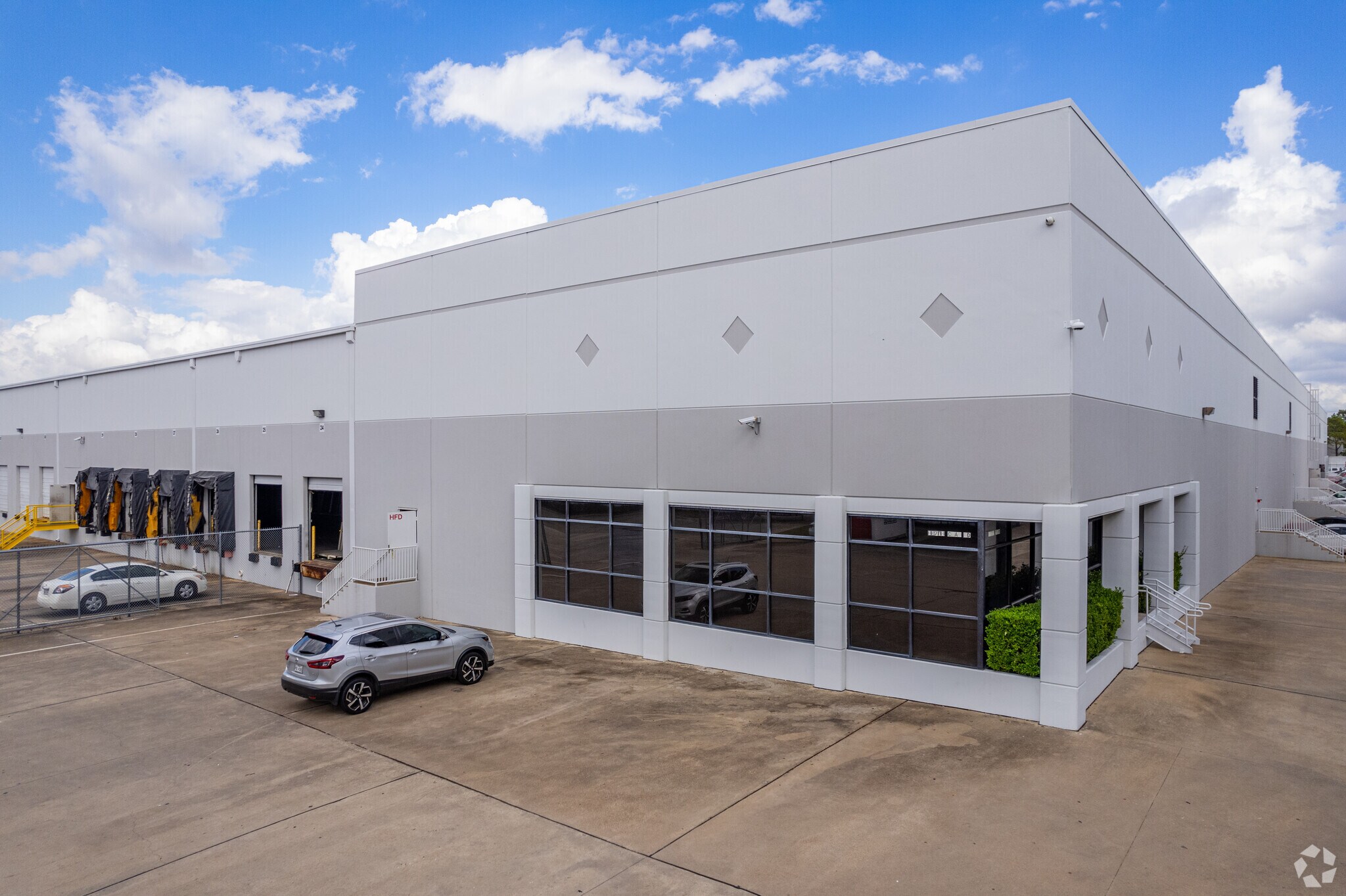 11711 Clay Rd, Houston, TX à louer Photo principale– Image 1 sur 8