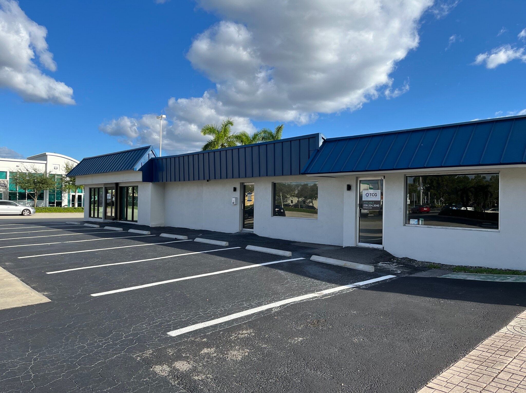97-99 9th St N, Naples, FL à louer Photo principale– Image 1 sur 2
