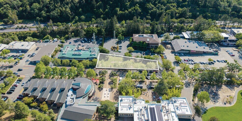 25.5 Orinda Way, Orinda, CA à vendre - Photo de l’immeuble – Image 2 sur 5