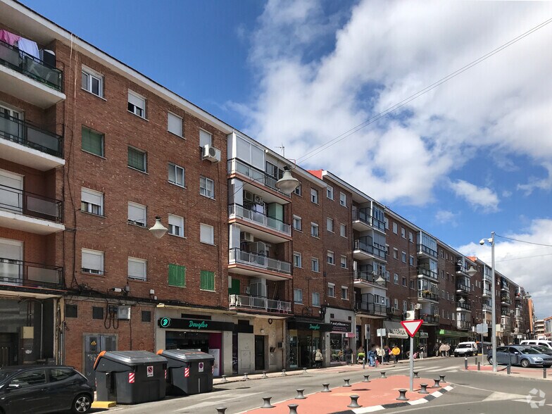 Calle Constitución, 39, Alcobendas, Madrid à vendre - Photo de l’immeuble – Image 2 sur 3