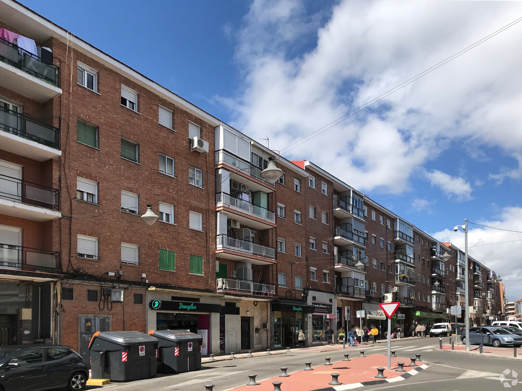Calle Constitución, 39, Alcobendas, Madrid à louer Photo de l’immeuble– Image 1 sur 3