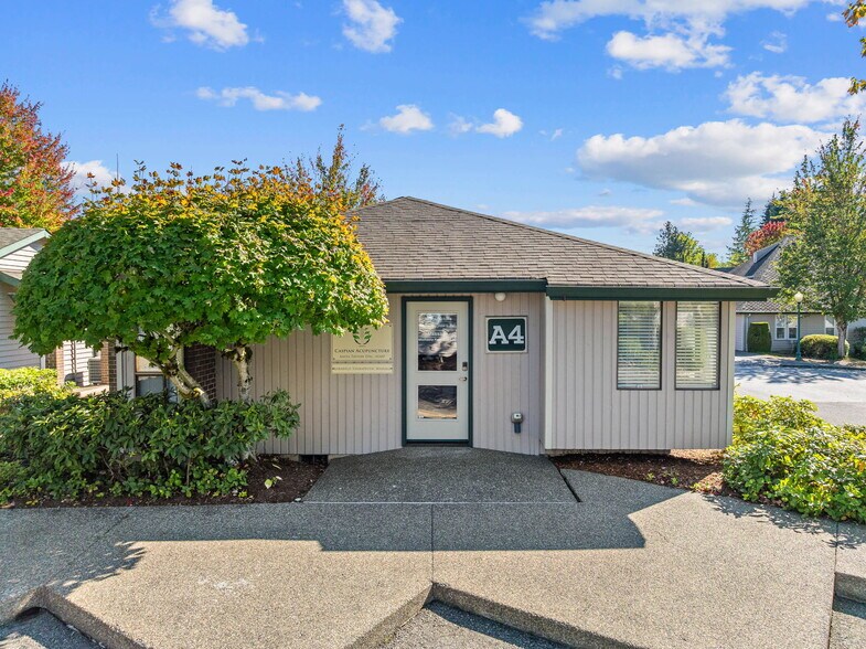 1700 Cooper Point Rd SW, Olympia, WA à vendre - Photo de l’immeuble – Image 1 sur 28
