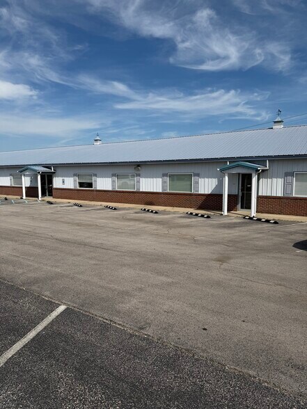 509 Willin Way, Mount Sterling, KY à louer - Photo de l’immeuble – Image 1 sur 8