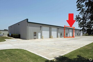 Plus de détails pour 3595 MacDonnell Dr, Norman, OK - Industriel/Logistique à louer