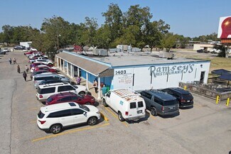 Plus de détails pour 1403 N Navarro St, Victoria, TX - Local commercial à vendre