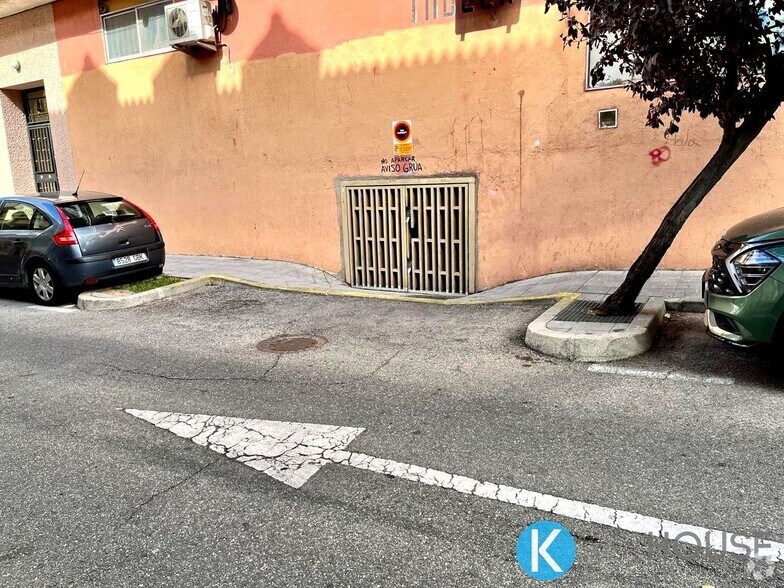 Immeuble residentiel dans San Fernando de Henares, Madrid à vendre - Photo intérieure – Image 1 sur 1