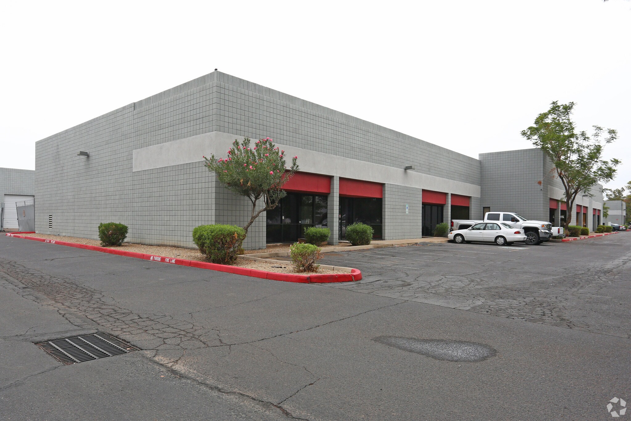 1135 N McQueen Rd, Gilbert, AZ à louer Photo de l’immeuble– Image 1 sur 3