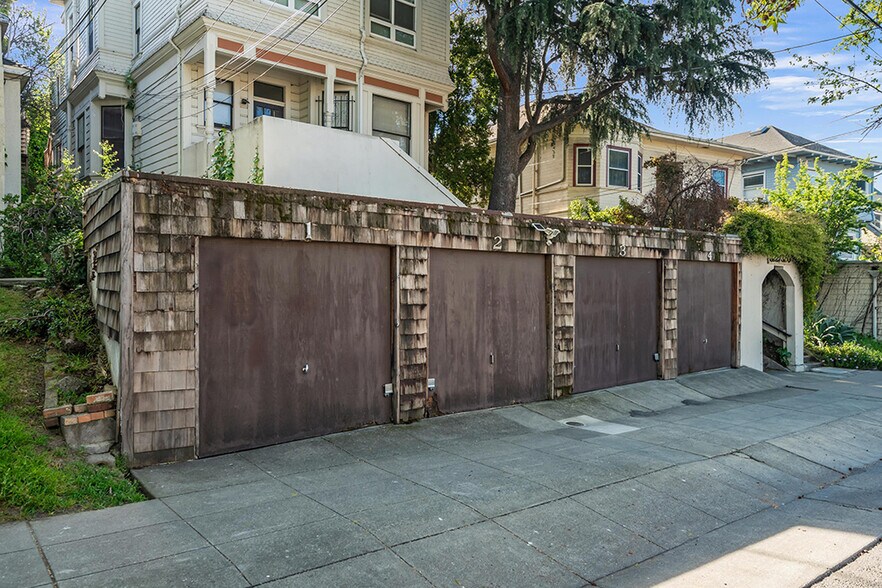 322 Athol Ave, Oakland, CA à vendre - Photo de l’immeuble – Image 3 sur 29