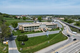 449 Eisenhower Blvd, Harrisburg, PA - VUE AÉRIENNE  vue de carte