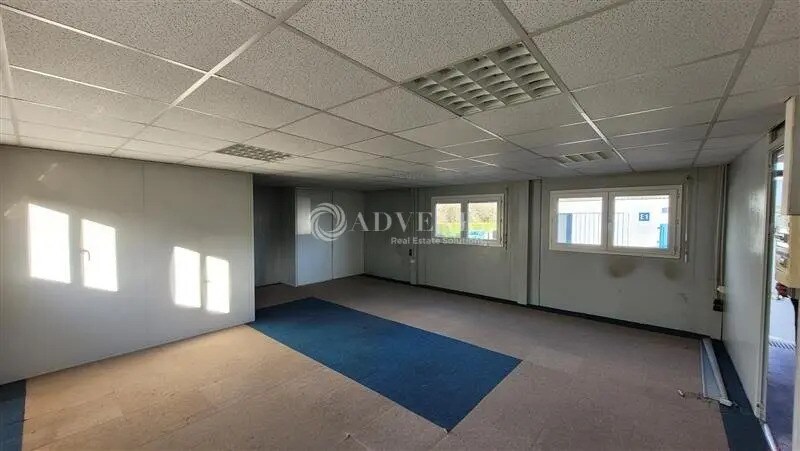Local d’activités dans Les Sorinières à louer - Photo de l’immeuble – Image 1 sur 4