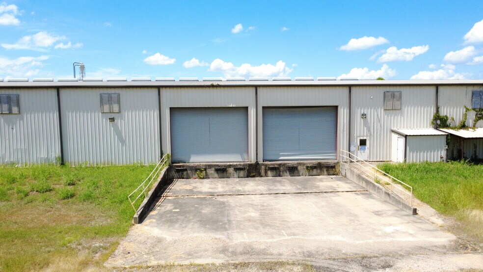 1735 N Washington St, Vicksburg, MS à louer - Photo de l’immeuble – Image 1 sur 10