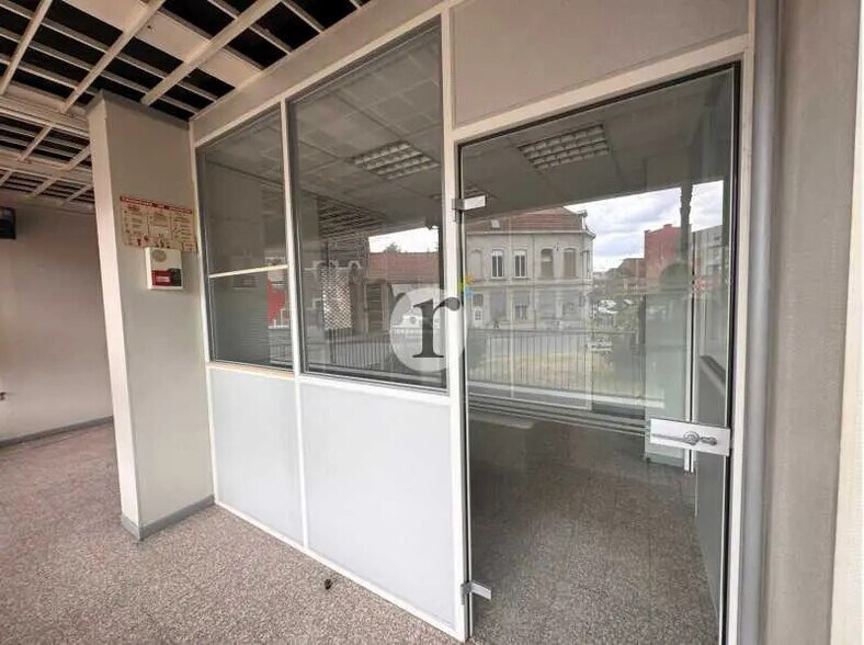 Local commercial dans Roubaix à louer - Photo intérieure – Image 2 sur 3