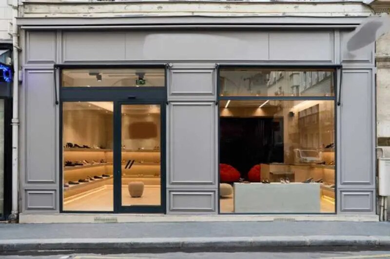 Local commercial dans Paris à louer - Photo de l’immeuble – Image 1 sur 2