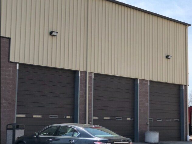 10B Minneakoning Rd, Flemington, NJ à vendre - Photo principale – Image 1 sur 15