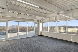 10718 Richmond Hwy, Lorton, VA à louer Photo intérieure– Image 1 sur 14